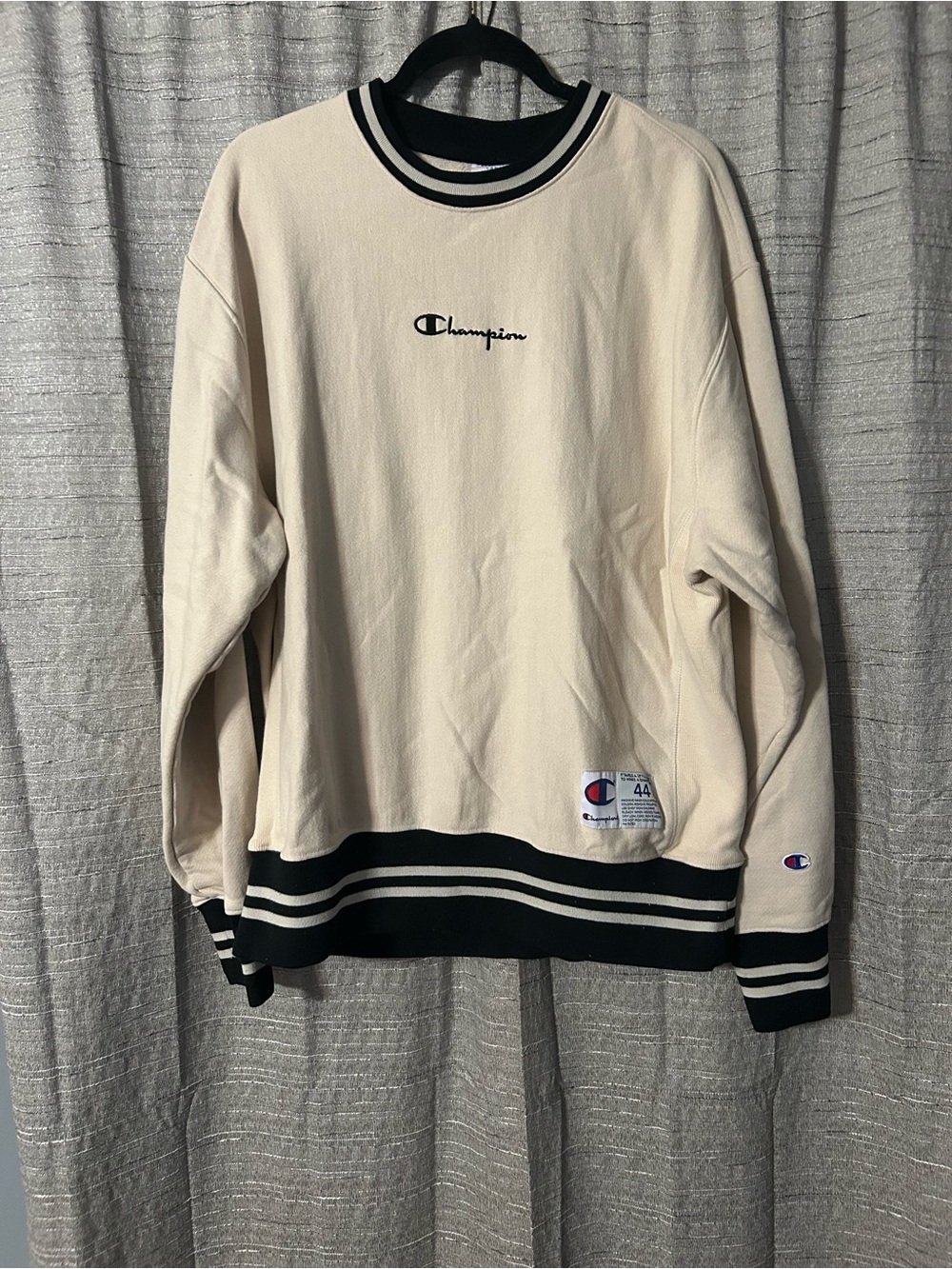 Champion Reverse Weave Men’s Cream & Black Crewneck Sweater